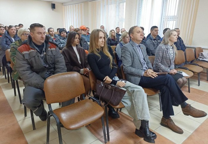 Эффективные меры против гриппа: разговор о здоровье на Белорусском цементном заводе